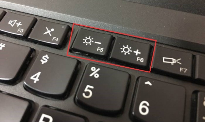 tăng độ sáng màn hình laptop bằng bàn phím