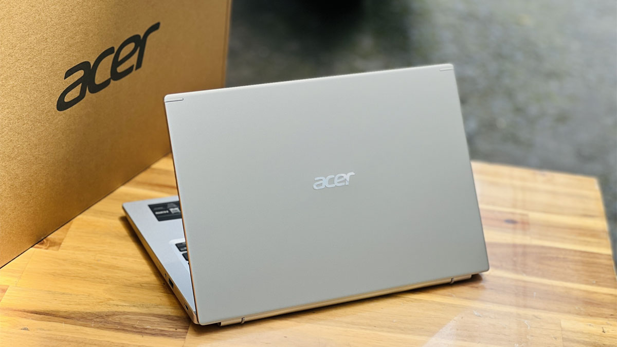 Đánh giá laptop Acer cũ về thiết kế