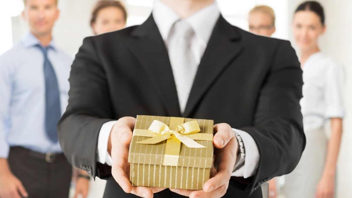Quà tặng công ty có ý nghĩa thế nào? 